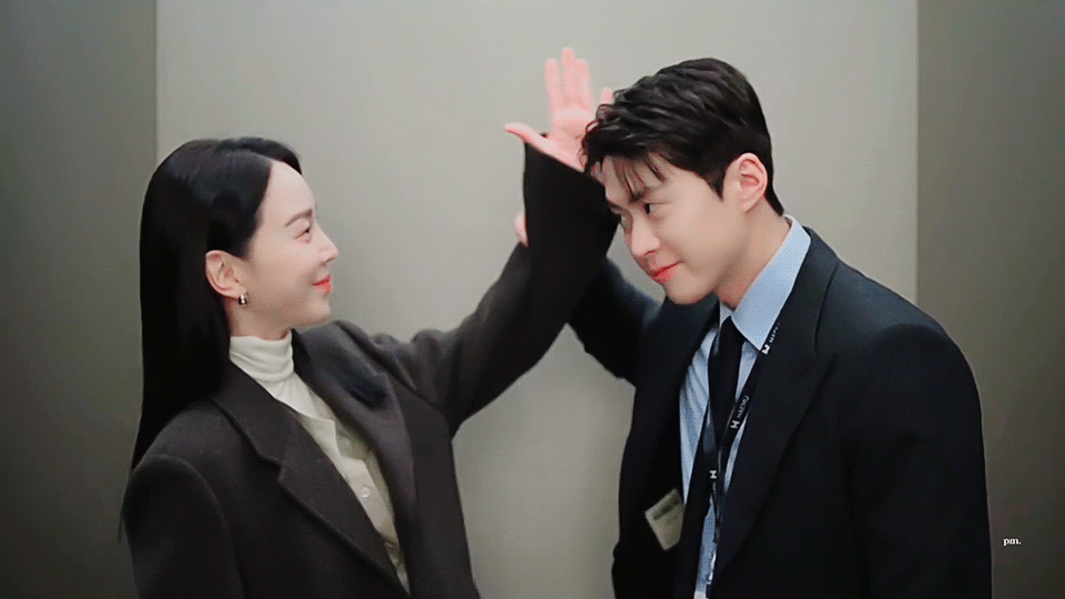 AIaYeb.gif
