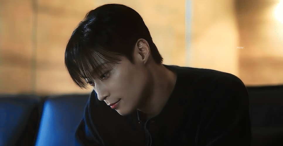 AYmsXZ.gif