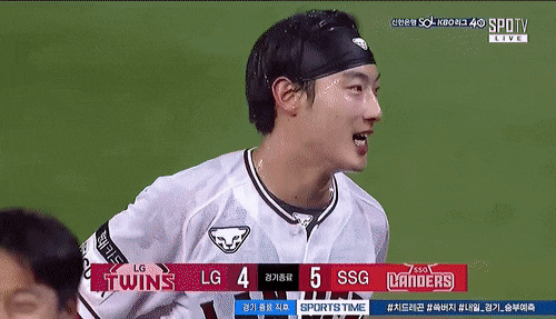 AhVZLh.gif