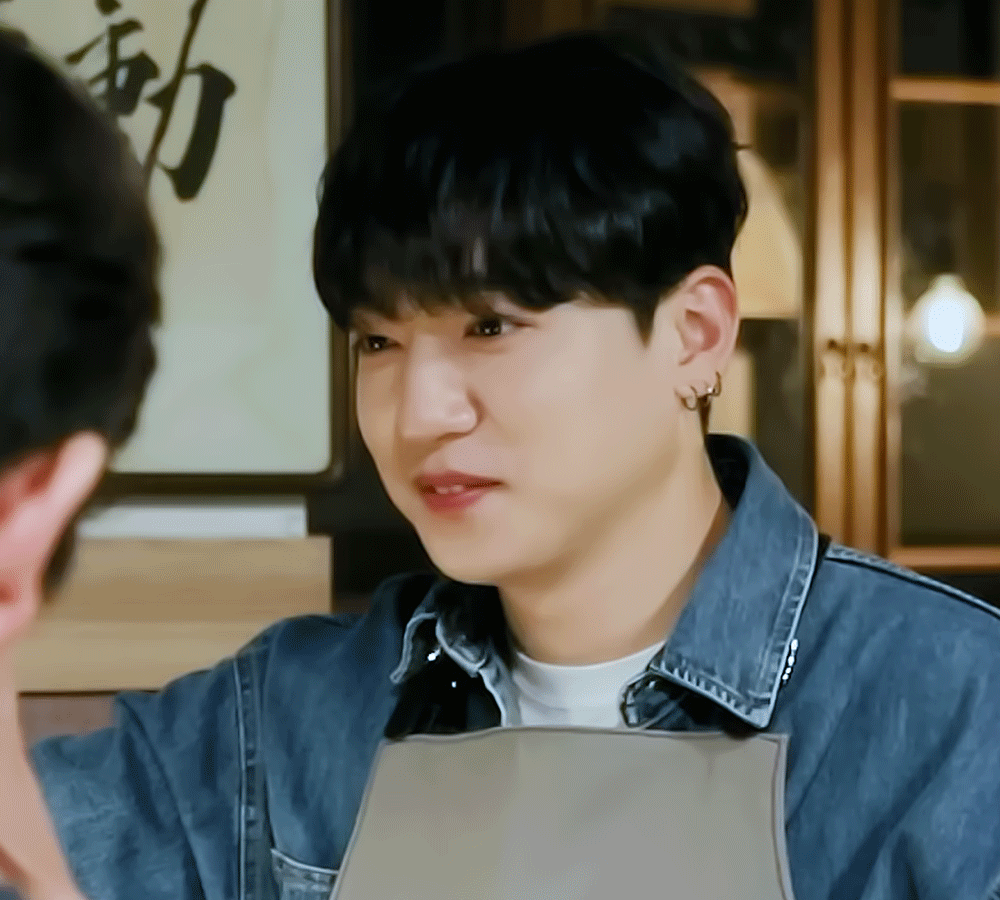 BHbNhR.gif