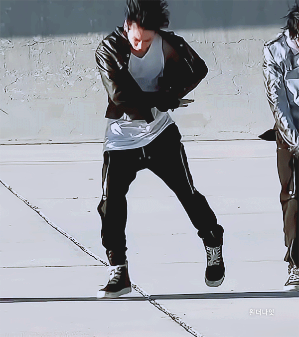 BJNXEl.gif
