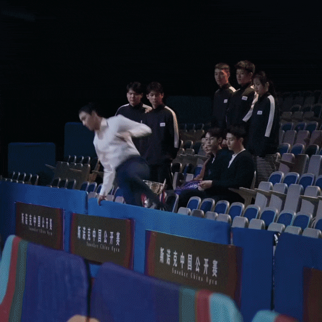 BhjzNK.gif