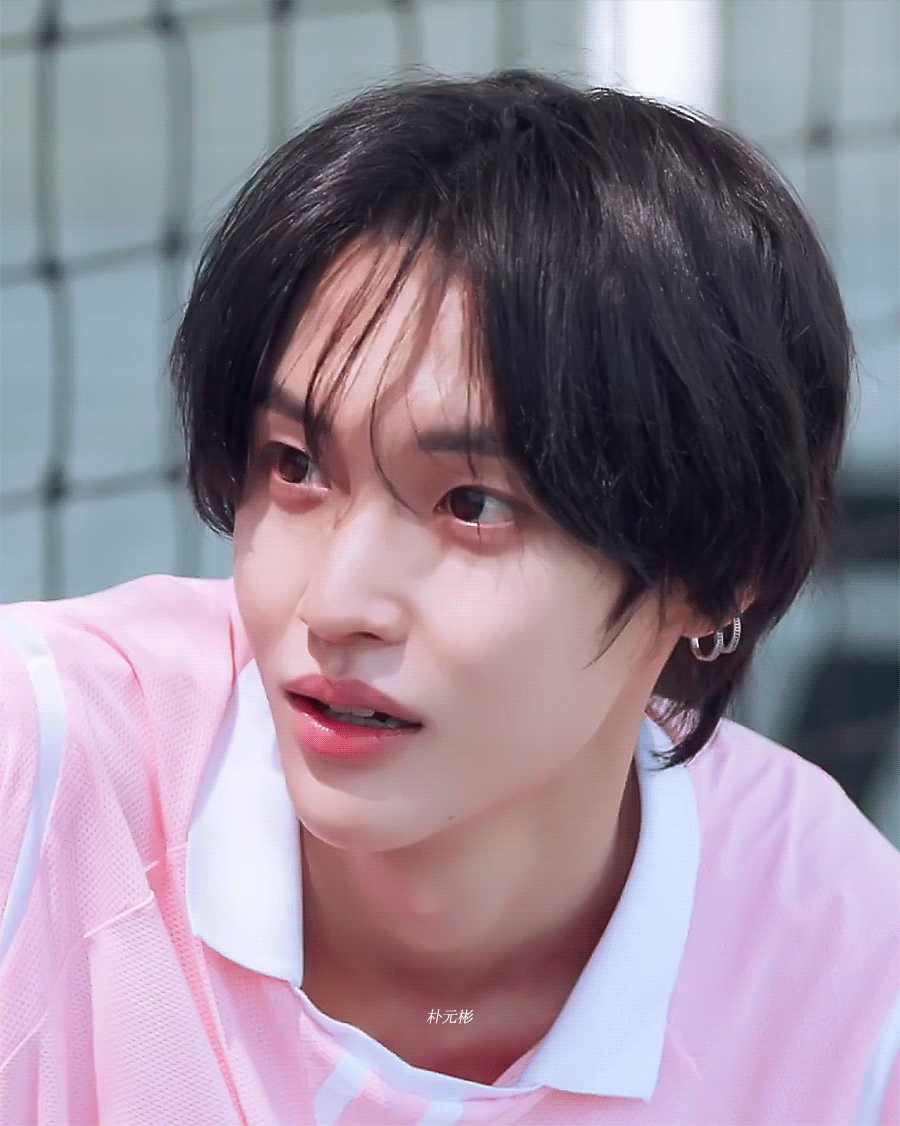 BmdDKm.gif