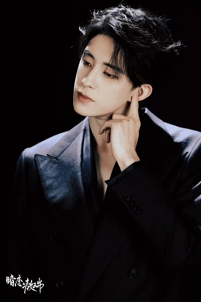 CUhHNI.gif