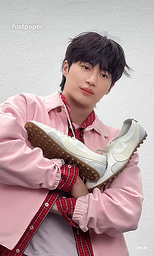 CWydcm.gif
