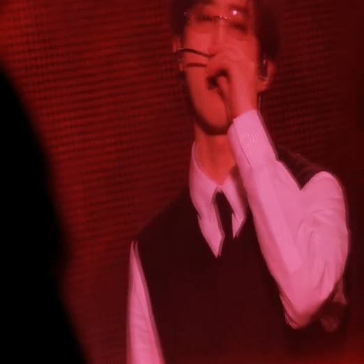 CnZpia.gif