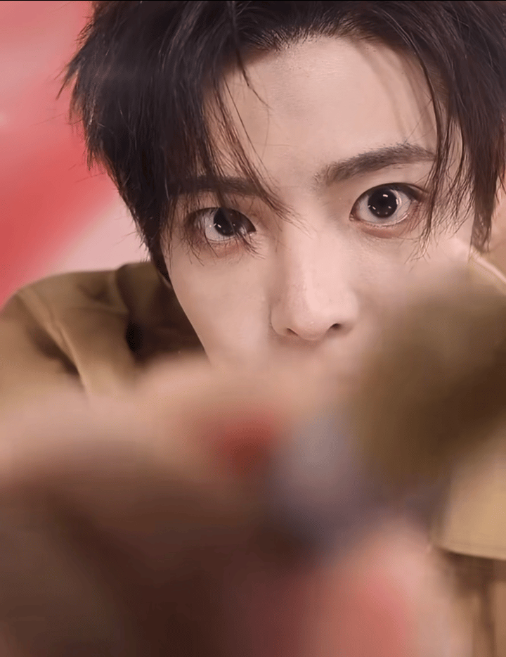 CuJkWk.gif