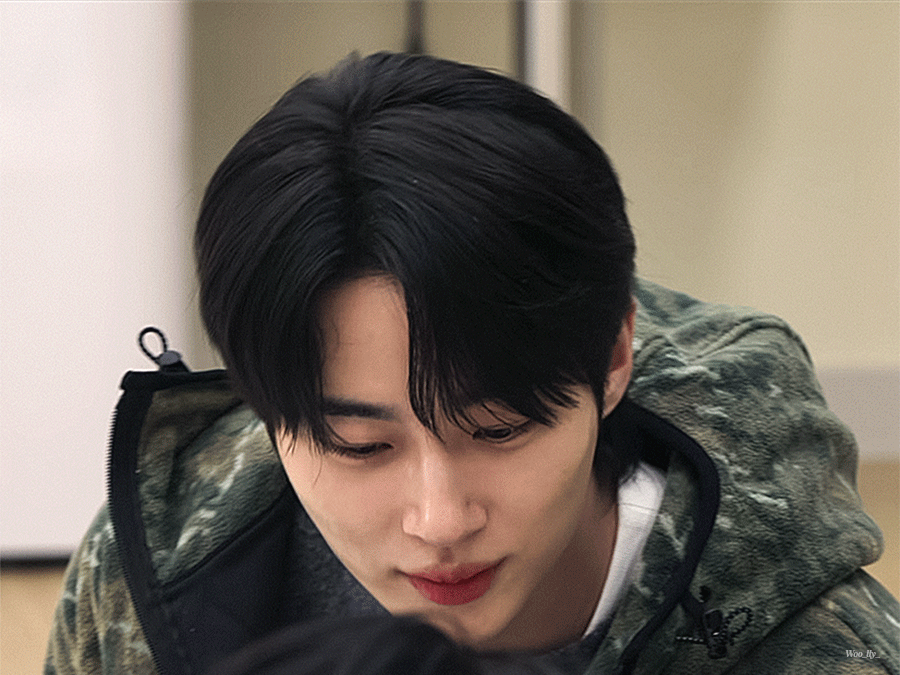 DWaljG.gif