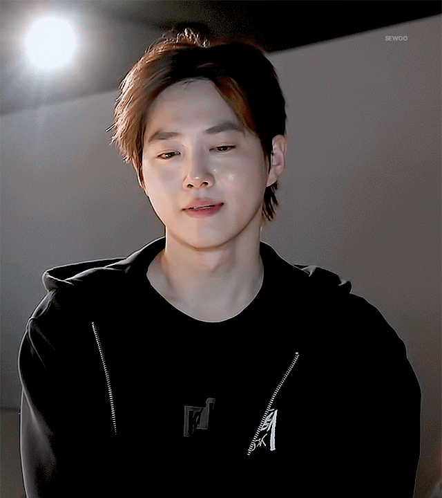DZWfGs.gif