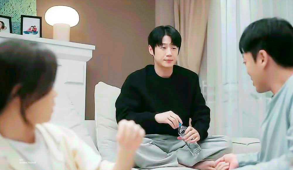 DcKQYC.gif