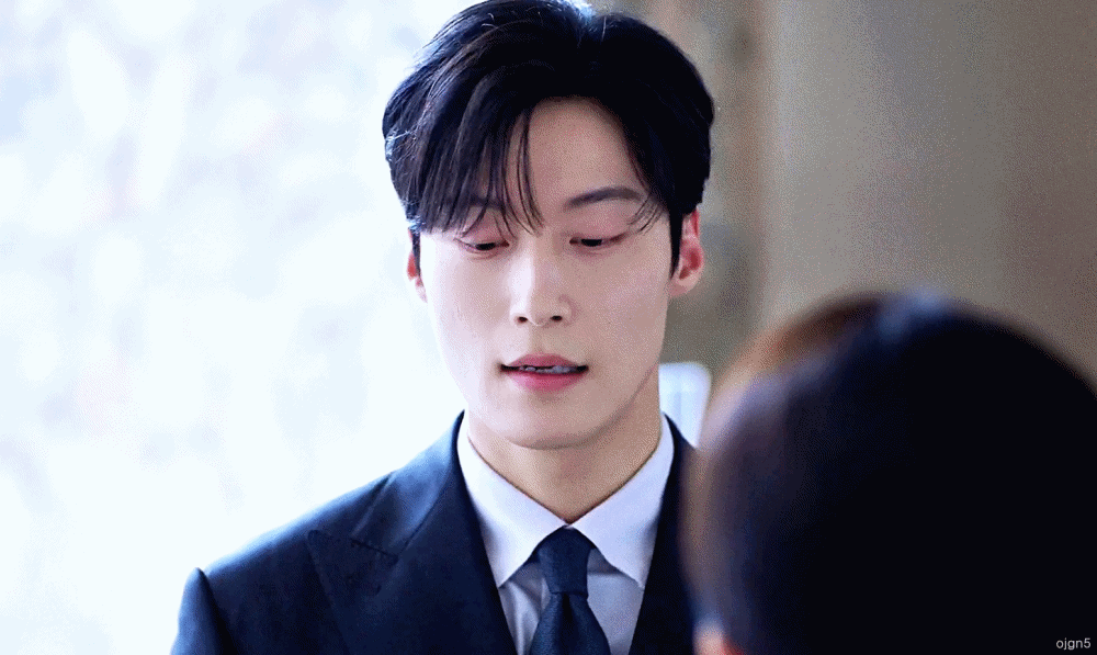 DjMNIu.gif