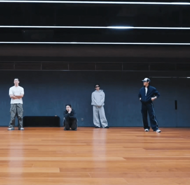 ELCVVj.gif