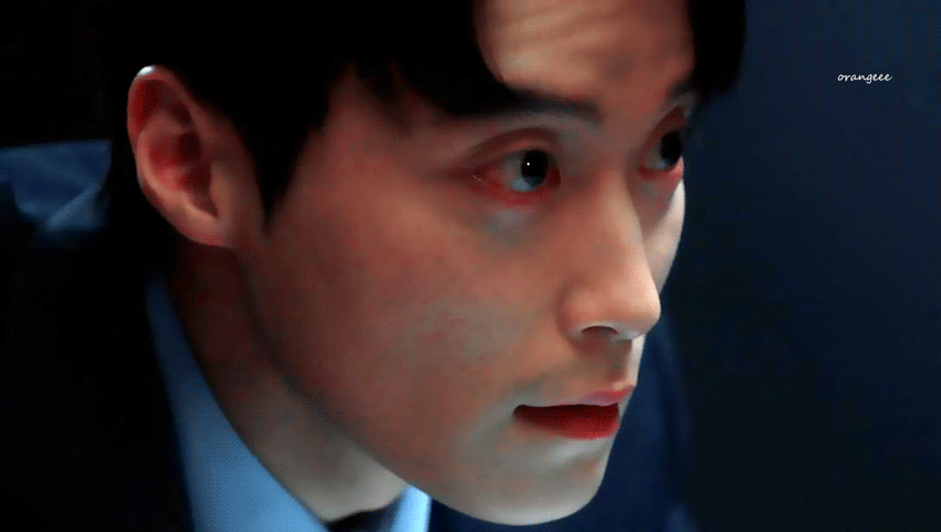 EMWjzu.gif