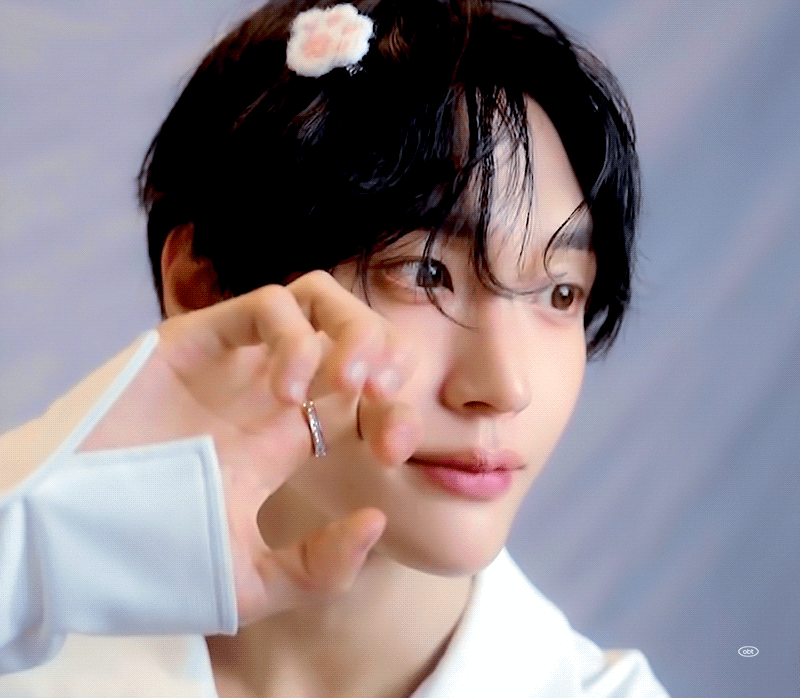 ETSgHg.gif