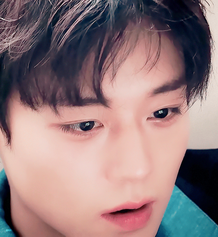EoCNiZ.gif