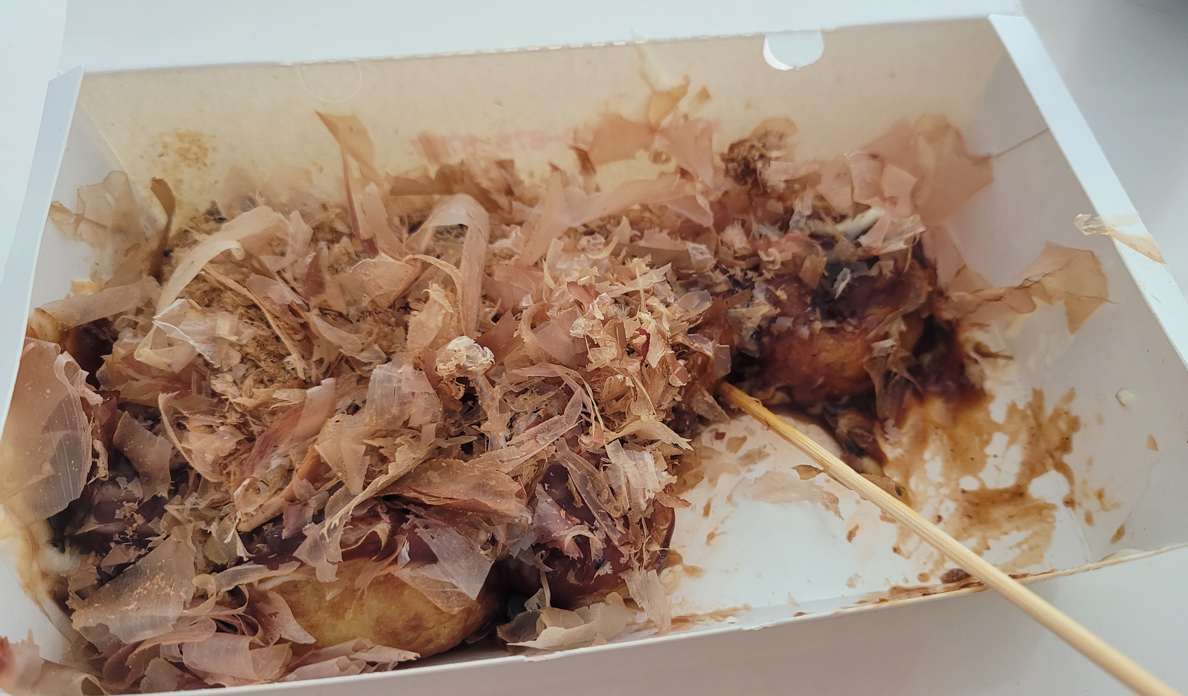 전체 게시판 - 오늘 타코야끼 16알 먹었는데 이겨따
