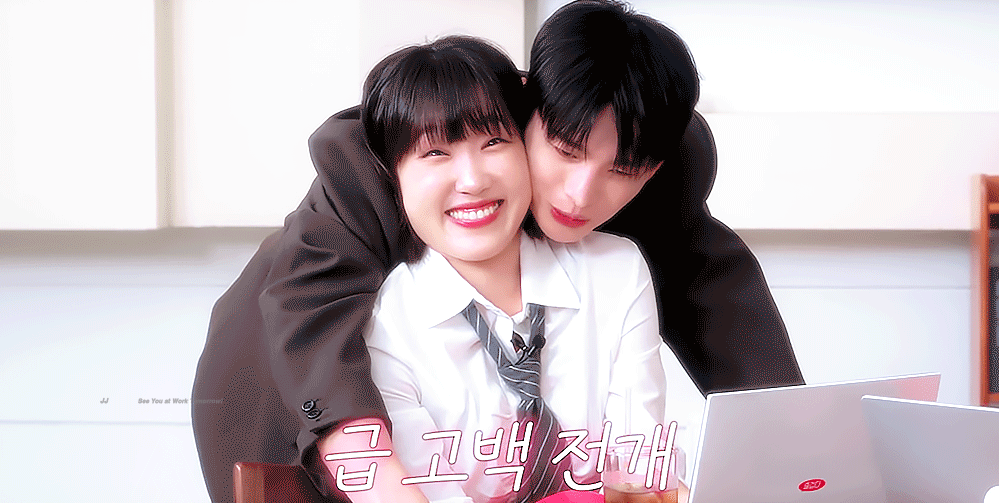 GEwgdX.gif
