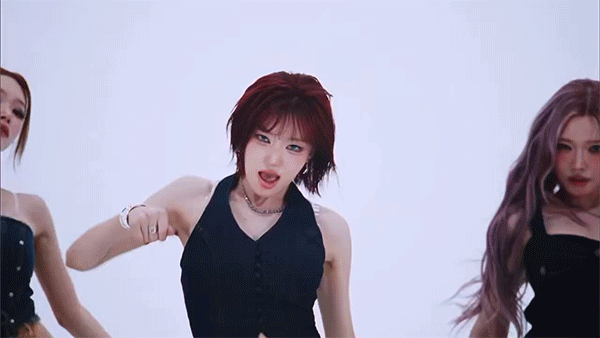GNUYBt.gif