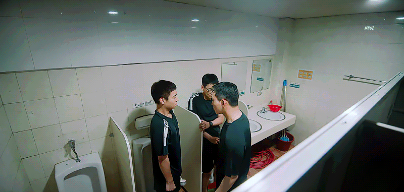 GZqYtL.gif