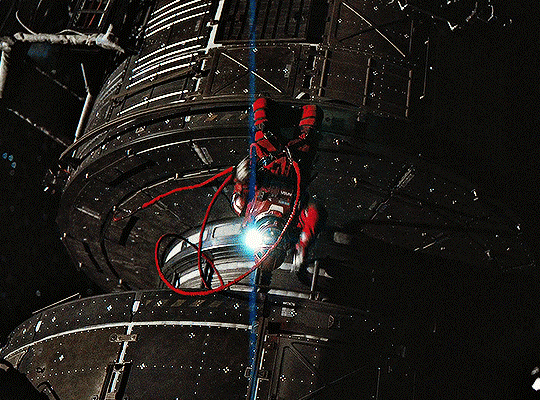 HJsKPH.gif