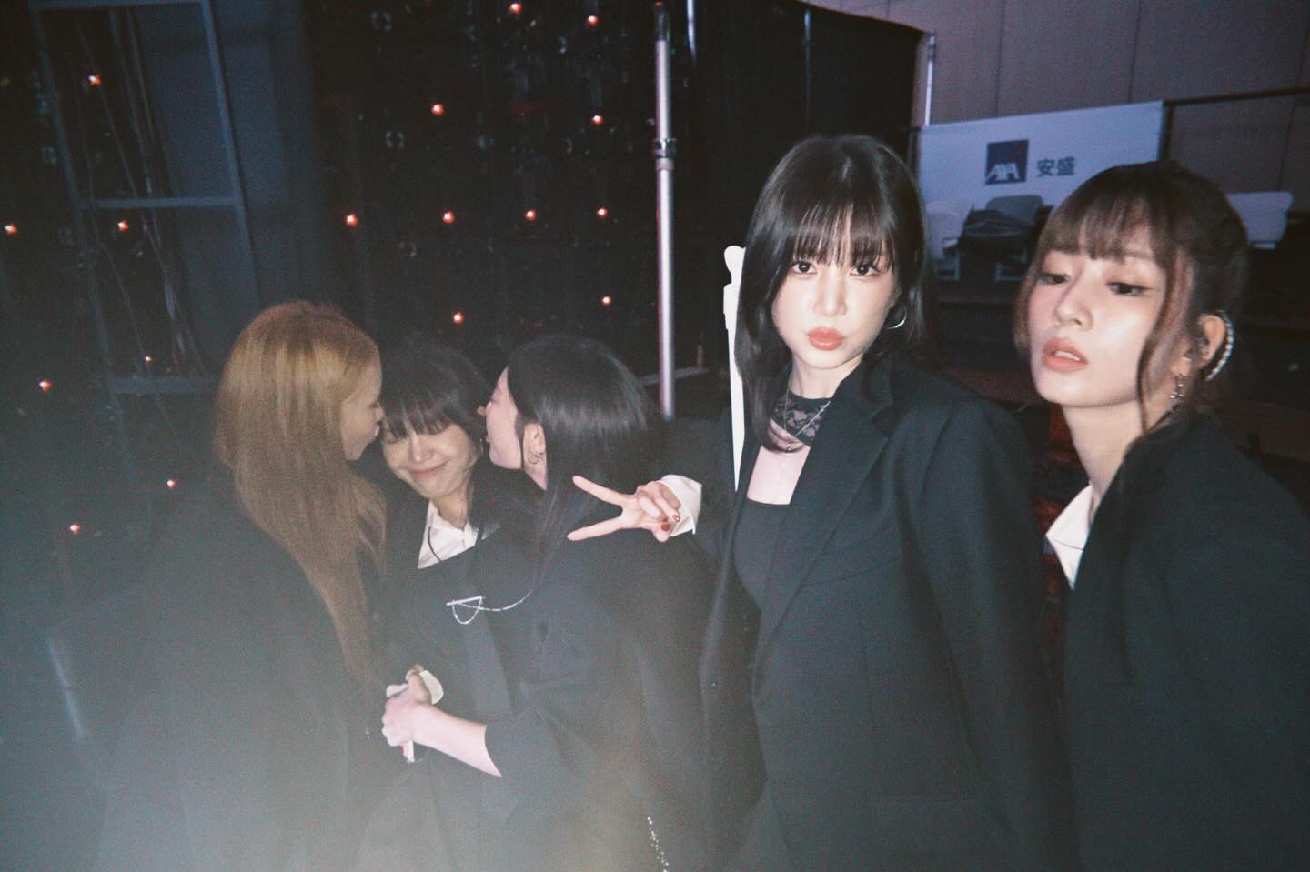 HKBOkX
