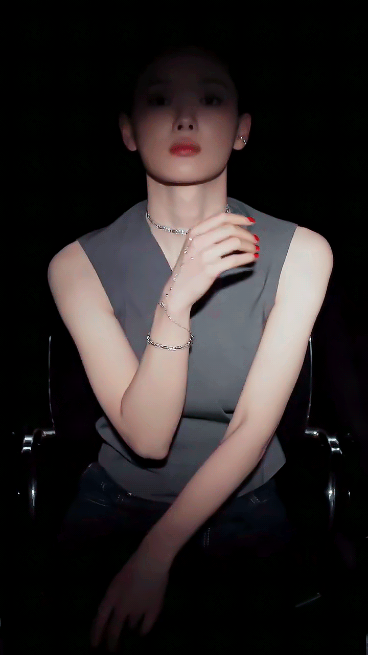 HSbnJi.gif