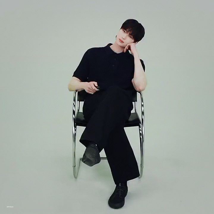 HUtYkR.gif