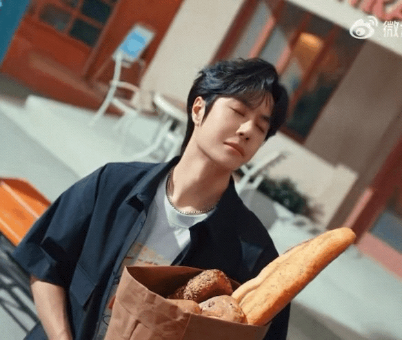 HYEeip.gif