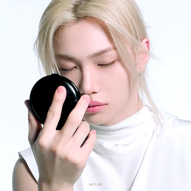 HYuQgv.gif