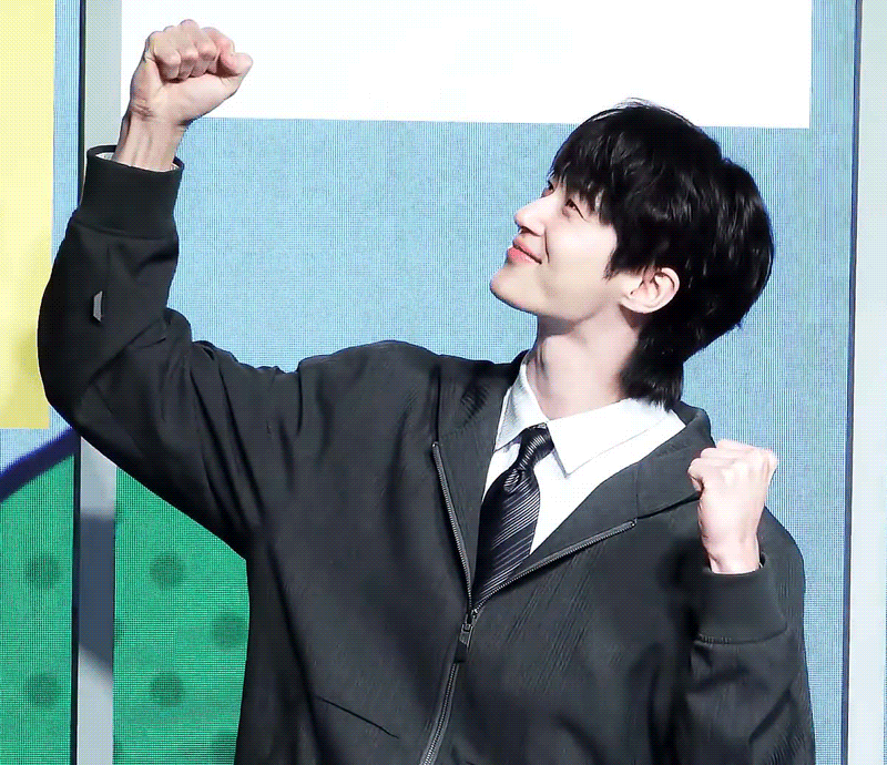 HfujbS.gif