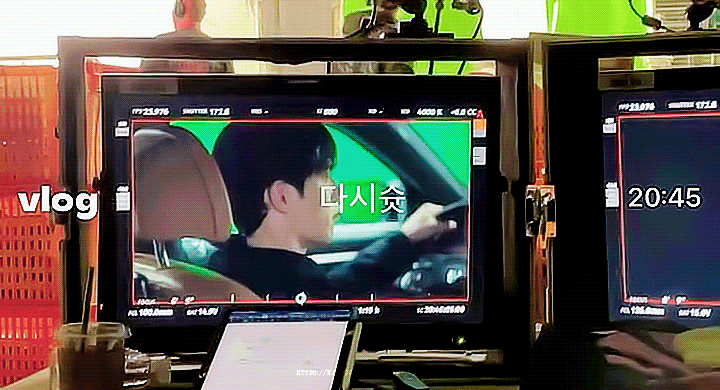 HpvQkr.gif