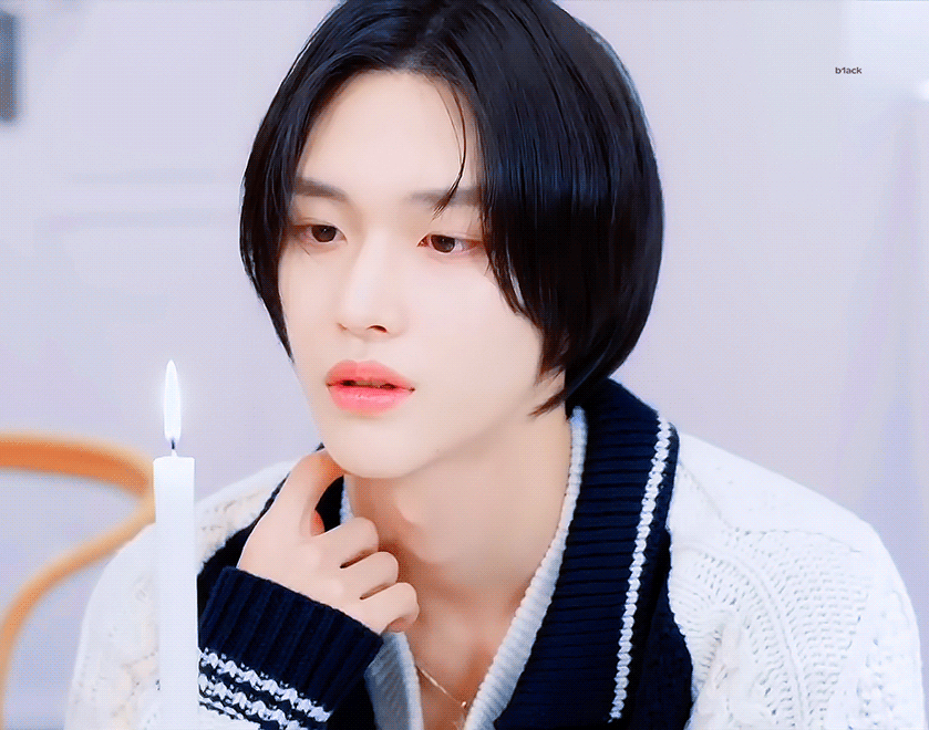 Hustay.gif