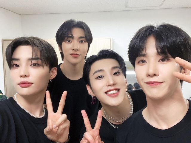 더쿠 - 피크타임 24시 인스타