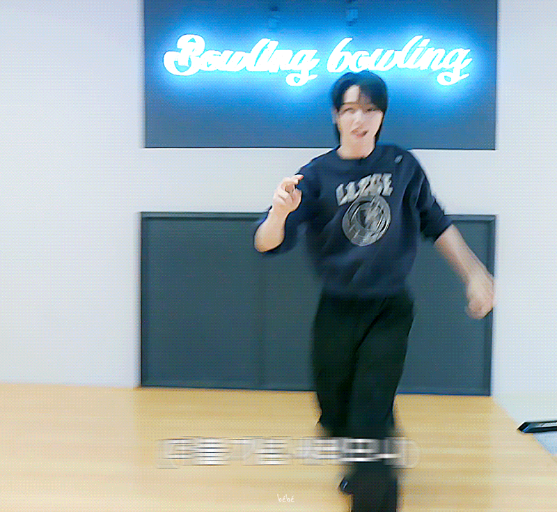 ImkTjc.gif