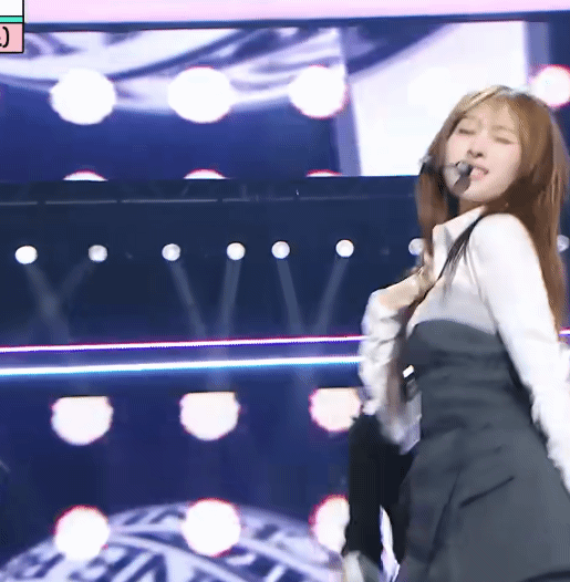IyBMsM.gif