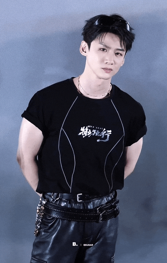 JIzyyO.gif