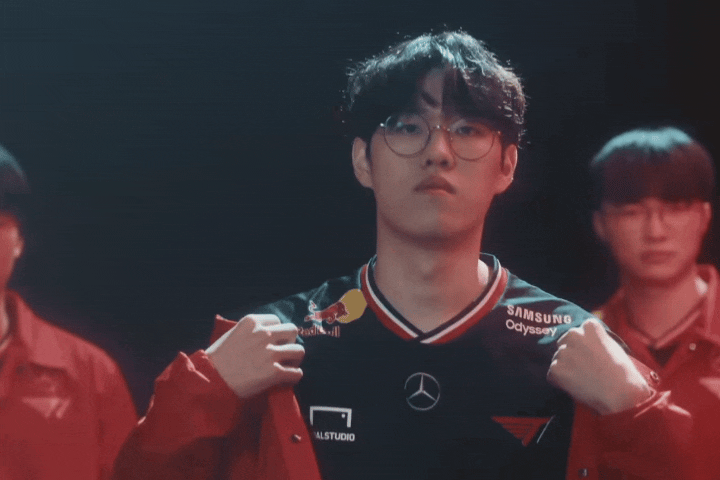 JNjkKu.gif