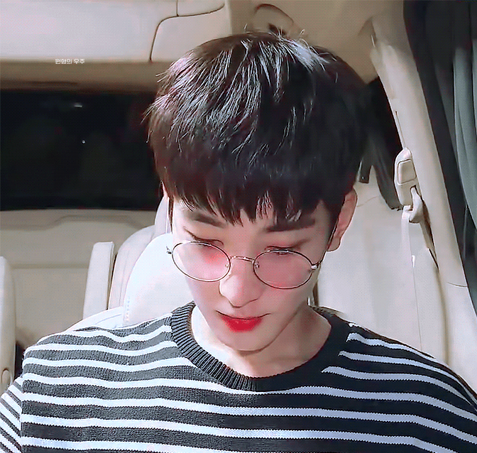 JXgBjY.gif
