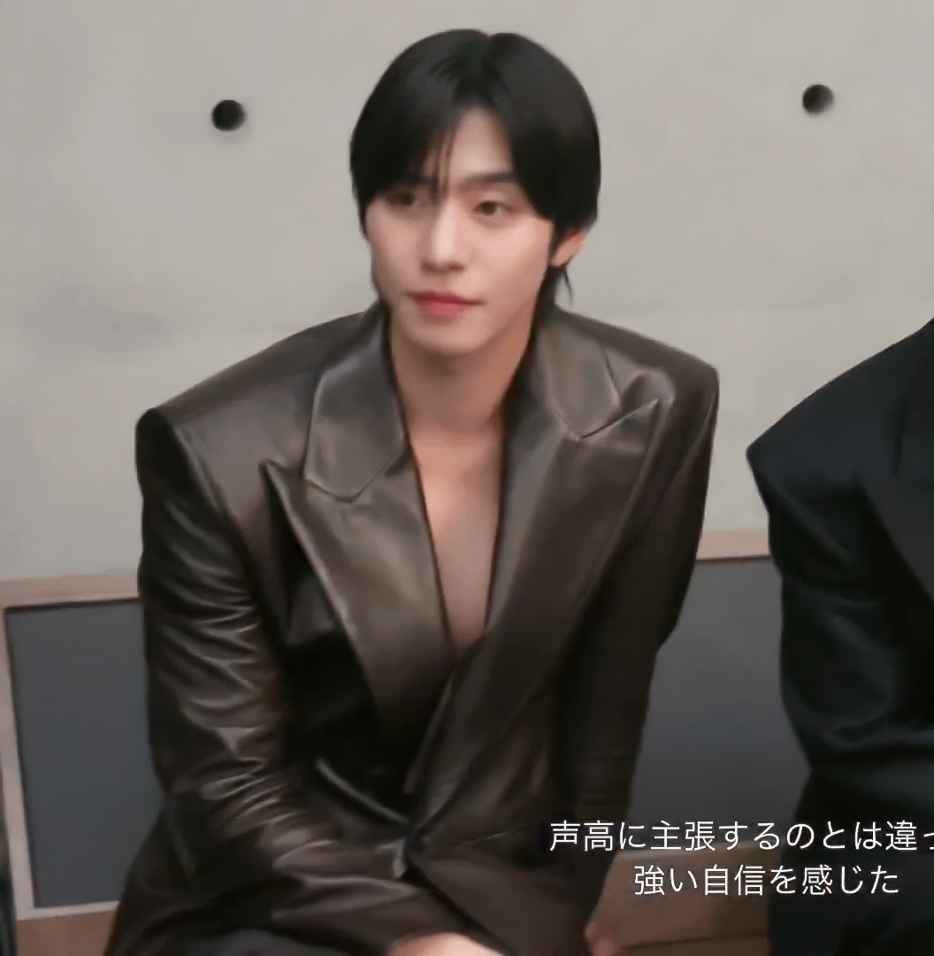 JfvGGJ.gif