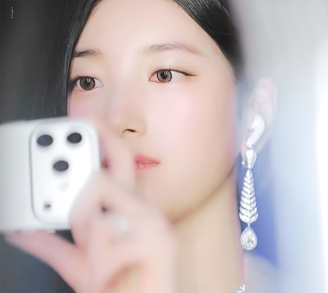 JjkFfj.gif