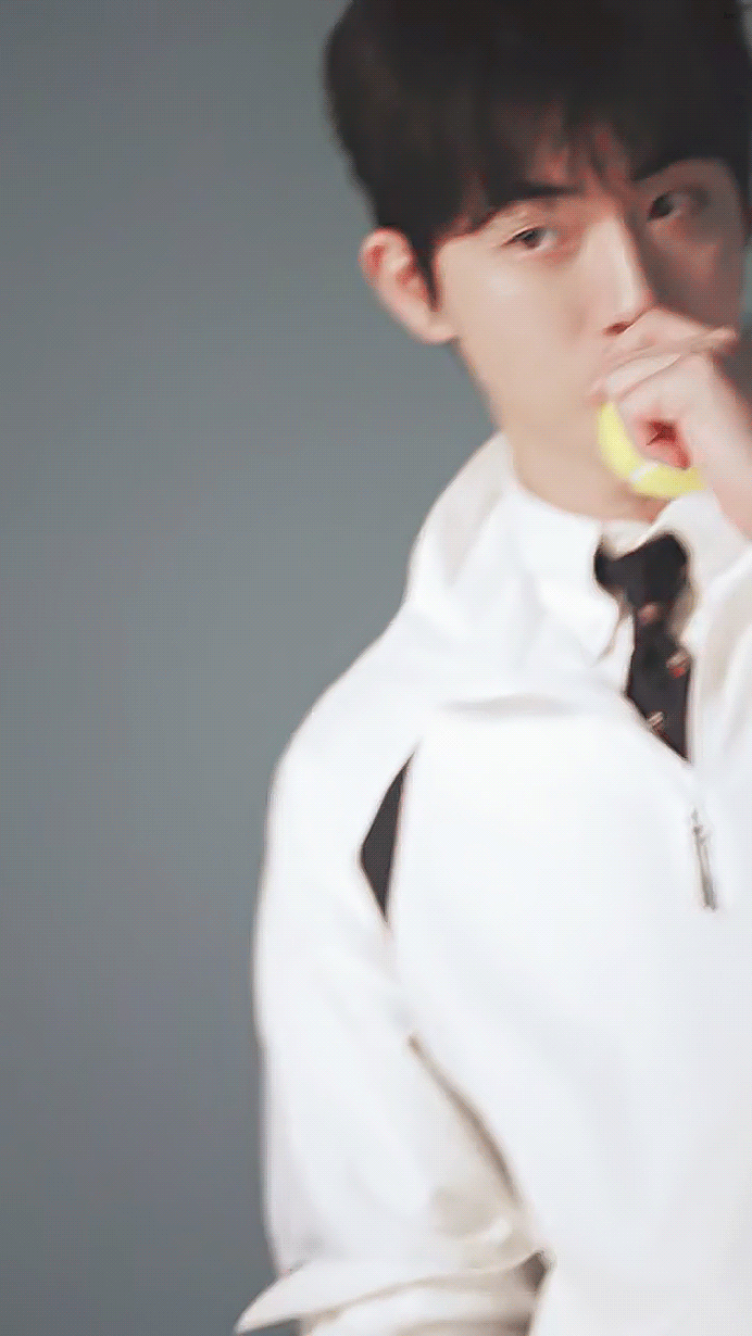 KBcCIX.gif