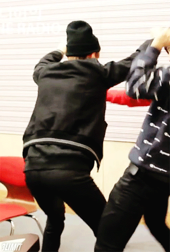 KMssxe.gif