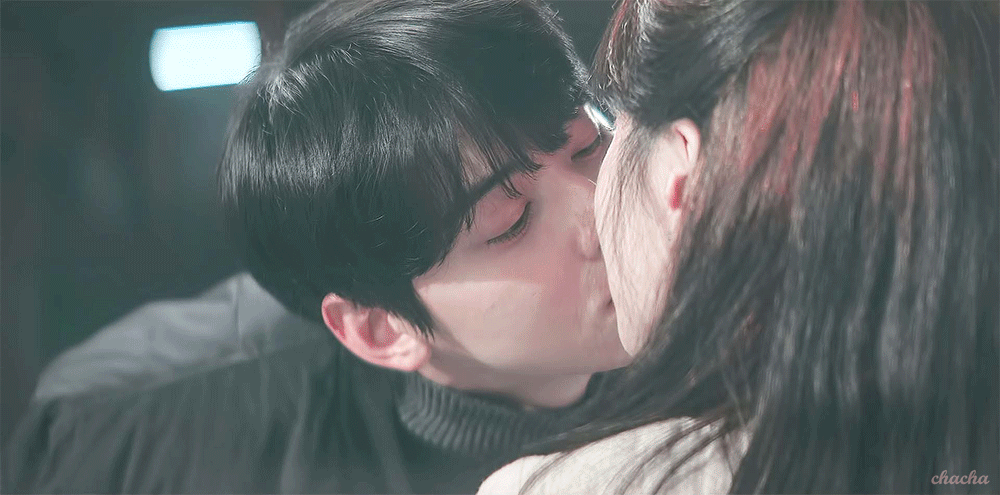 KPYEOI.gif