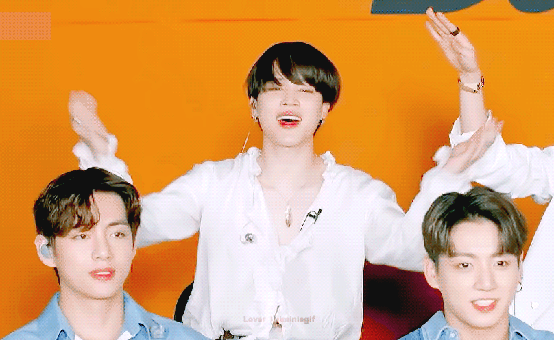 KhYhDL.gif
