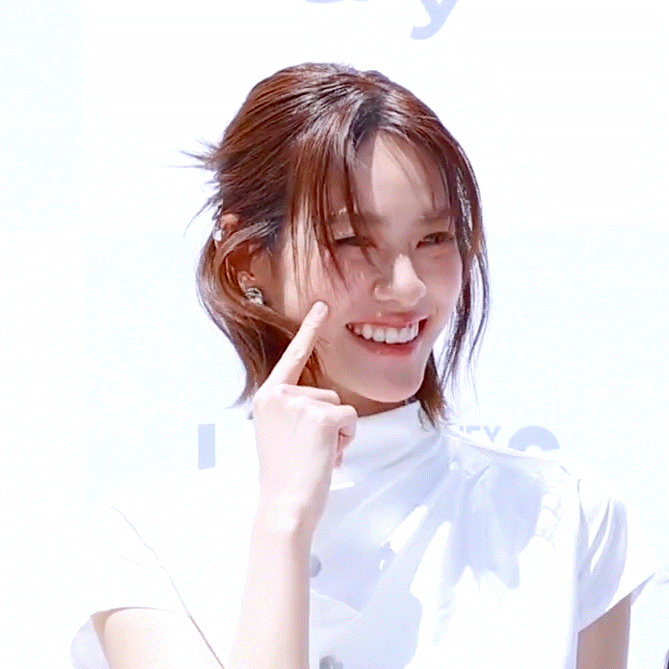 KkgaEE.gif