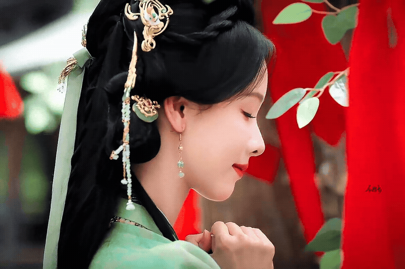 KxWpBq.gif