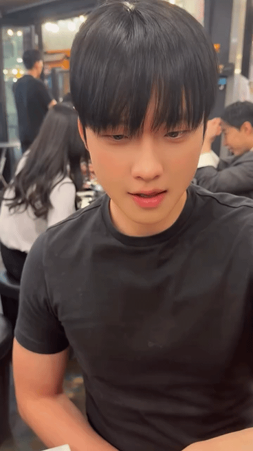 LHknOS.gif