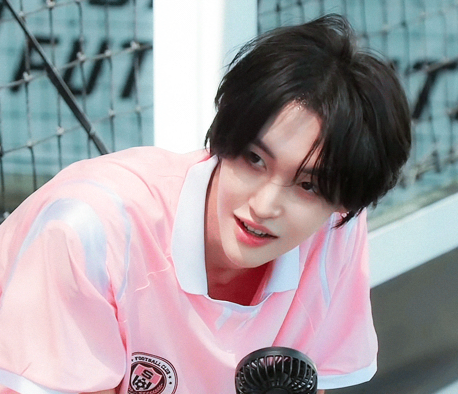 LTXzHh.gif