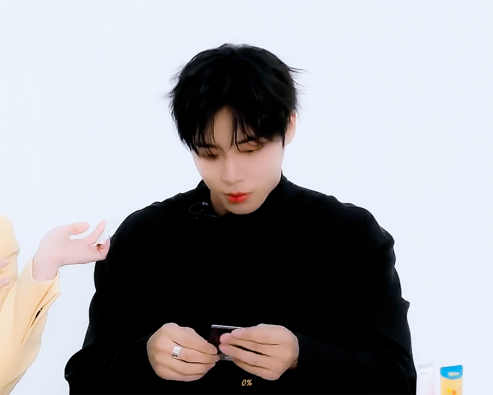 LuWkLp.gif