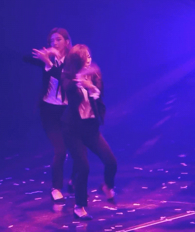 MHkTAZ.gif
